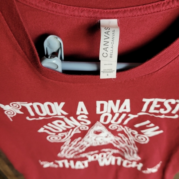 TSHIRT Turns out I'm 100 Percent that Witch Graphic Tee. - Picture 3 of 6